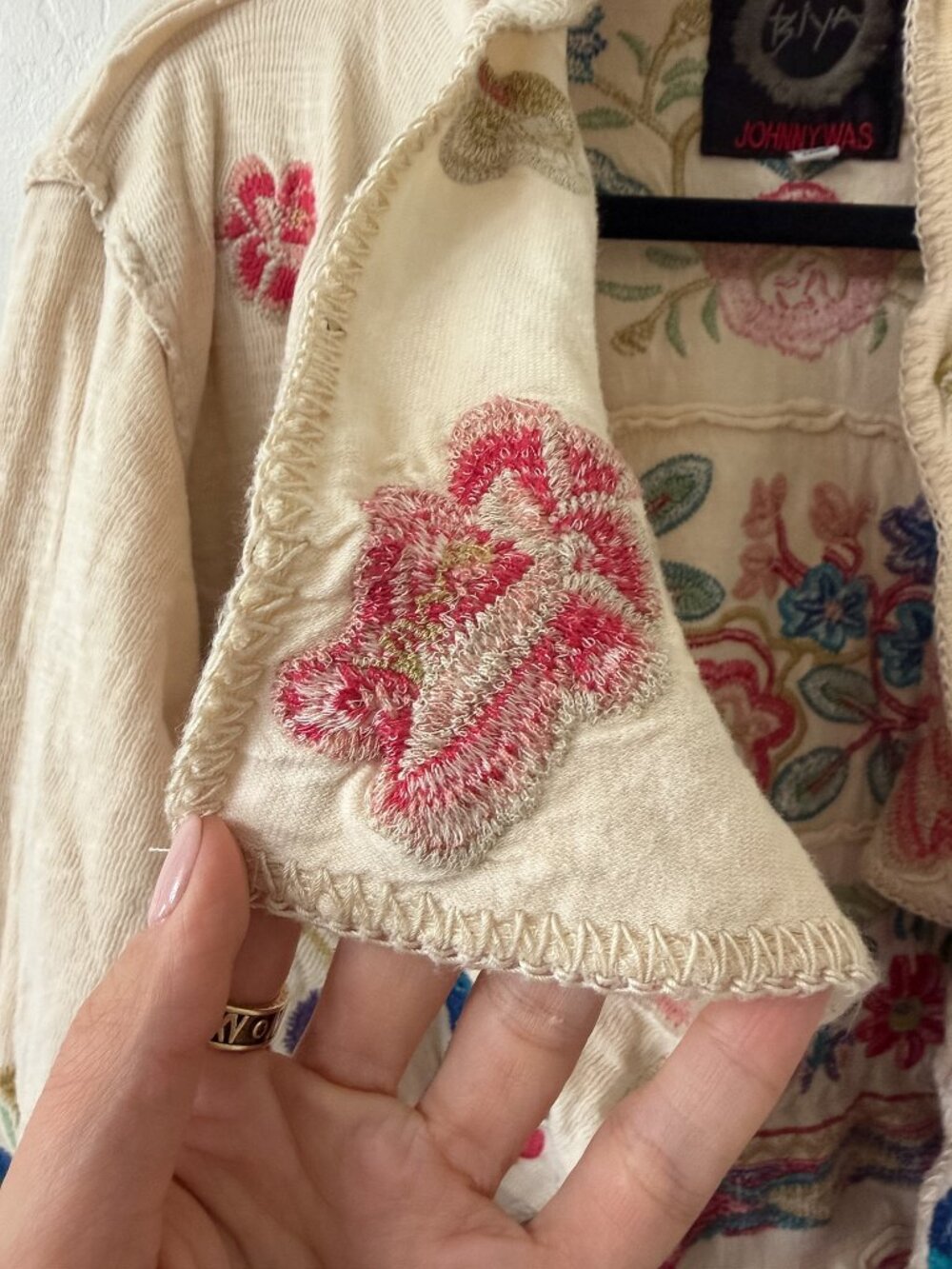 Johnny Was Biya Embroidered Krisly Wrap Cardigan Cream Rainbow - Picture 6 of 9